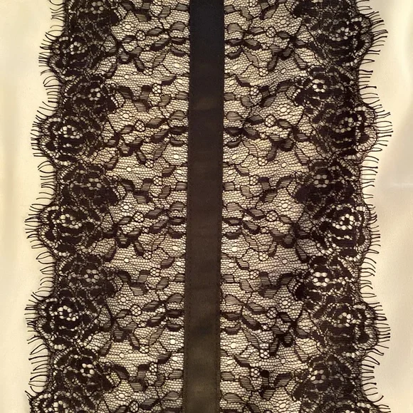 Dress - Picture 4 of 5